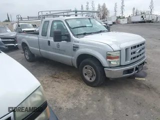 2008 Ford Super Duty F-250 SRW XL with VIN 1FTSX20Y48EC46974, listed as a IAAI auction lot 41637500 with 224,489 mi miles. Bid and sale history available at carsss.com. Image 13.