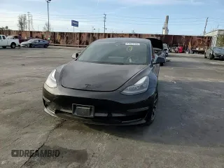 2022 Tesla Model 3 with VIN 5YJ3E1EAXNF120970, listed as a Copart auction lot 47631725 with 33,205 mi miles and Salvage Title. Bid and sale history available at DreamBid. Image 10.