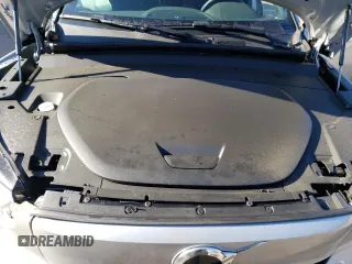 2023 Volvo XC40 Ultimate z VIN YV4ED3UM0P2050319, wystawiony jako Copart lot #42817715 z przebiegiem Nie podano mil oraz Szkoda całkowita • Salvage title. Historia ofert i sprzedaży dostępna na DreamBid. Obrazek 12.