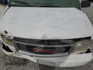 1998 GMC Safari Cargo with VIN 1GTDL19W3WB530949, listed as a Copart auction lot 51709525 with Not Provided miles and Salvage Title. Bid and sale history available at carsss.com. Image 14.