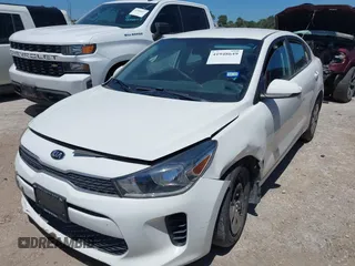 2020 Kia Rio LX with VIN 3KPA24AD5LE341235, listed as a IAAI auction lot 41948649 with 34,581 mi miles. Bid and sale history available at carsss.com. Image 2.