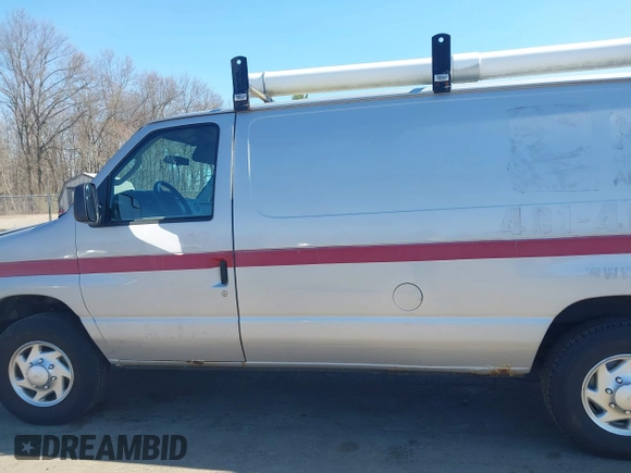 2013 Ford Econoline Cargo Commercial with VIN 1FTNE2EW4DDA30116, listed as a IAAI auction lot 42040770 with 88,468 mi miles and . Bid and sale history available at DreamBid. Image 14.