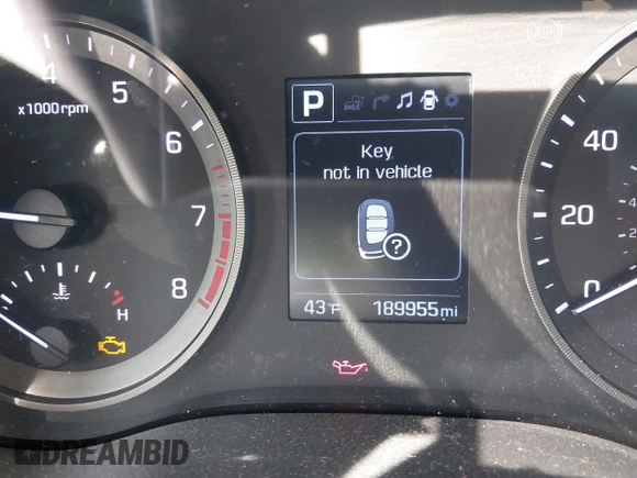 2017 Hyundai Tucson SE Plus with VIN KM8J33A40HU459575, listed as a IAAI auction lot 41703139 with 189,955 mi miles. Bid and sale history available at carsss.com. Image 15.