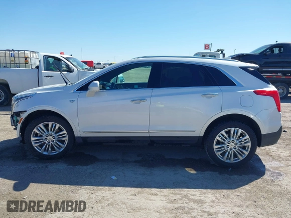 2017 Cadillac XT5 Premium Luxury FWD z VIN 1GYKNCRS9HZ106397, wystawiony jako IAAI lot #41659420 z przebiegiem 54 615 mil mil oraz . Historia ofert i sprzedaży dostępna na DreamBid. Obrazek 15.