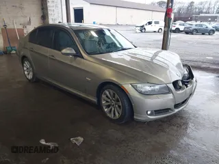 2010 BMW 3 Series 328i xDrive with VIN WBAPK5C58AA646490, listed as a IAAI auction lot 41200476 with 144,066 mi miles and . Bid and sale history available at DreamBid. Image 1.