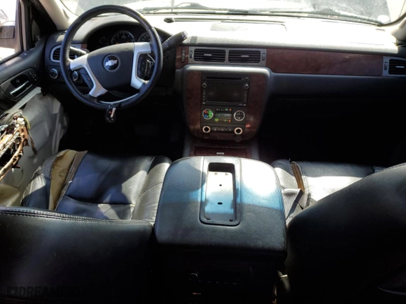 2010 Chevrolet Avalanche LTZ with VIN 3GNVKGE00AG156156, listed as a Copart auction lot 50806785 with 199,287 mi miles and Clean Title. Bid and sale history available at carsss.com. Image 8.