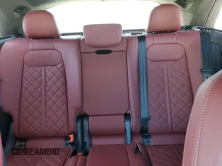 2021 Audi SQ8 Prestige z VIN WA1CWBF19MD017881, wystawiony jako Copart lot #72289762 z przebiegiem 33 906 mil mil oraz . Historia ofert i sprzedaży dostępna na DreamBid. Obrazek 10.