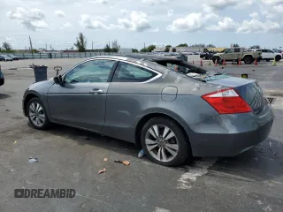 2009 Honda Accord EX z VIN 1HGCS12709A019308, wystawiony jako Copart lot #59321835 z przebiegiem 118 215 mil mil oraz Czysty tytuł • Clean title. Historia ofert i sprzedaży dostępna na DreamBid. Obrazek 2.