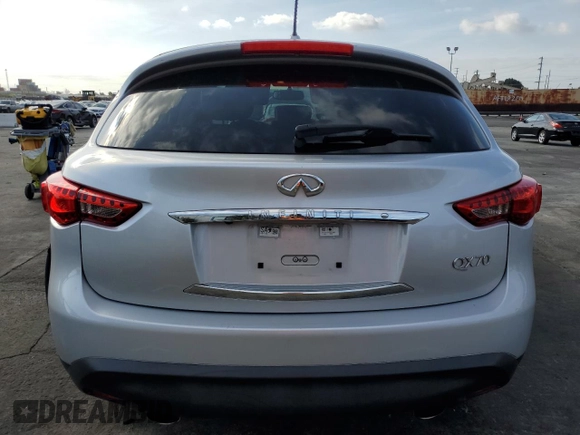 2016 Infiniti QX70 with VIN JN8CS1MW7GM753074, listed as a Copart auction lot 44591025 with 128,120 mi miles and Salvage Title. Bid and sale history available at DreamBid. Image 6.