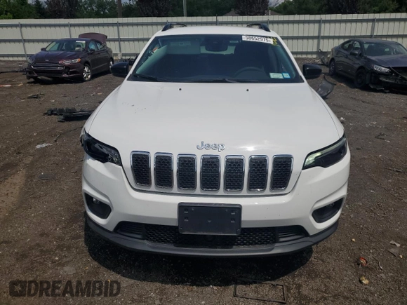 2022 Jeep Cherokee Latitude Lux with VIN 1C4PJMMX1ND530147, listed as a Copart auction lot 58652975 with 16,332 mi miles and Salvage title. Bid and sale history available at DreamBid. Image 5.