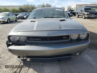 2012 Dodge Challenger R/T z VIN 2C3CDYBT2CH268592, wystawiony jako Copart lot #53143395 z przebiegiem 101 390 mil mil oraz Szkoda całkowita • Salvage title. Historia ofert i sprzedaży dostępna na DreamBid. Obrazek 5.