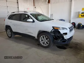 2017 Jeep Cherokee Latitude with VIN 1C4PJMCB1HD237911, listed as a Copart auction lot 50725465 with 159,155 mi miles and Salvage Title. Bid and sale history available at DreamBid. Image 4.
