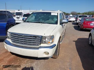 2008 Chrysler Aspen Limited with VIN 1A8HX582X8F150801, listed as a IAAI auction lot 41995303 with 272,950 mi miles. Bid and sale history available at carsss.com. Image 2.
