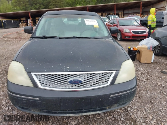 2007 Ford Five Hundred SEL z VIN 1FAHP27157G152811, wystawiony jako IAAI lot #41843996 z przebiegiem Nie podano mil oraz . Historia ofert i sprzedaży dostępna na DreamBid. Obrazek 6.
