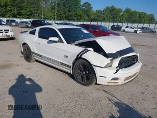 2013 Ford Mustang V6 with VIN 1ZVBP8AM6D5275978, listed as a IAAI auction lot 42624967 with 134,589 mi miles and . Bid and sale history available at DreamBid. Image 1.
