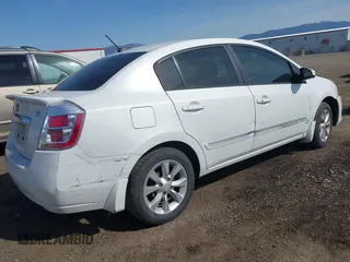 2011 Nissan Sentra SR with VIN 3N1AB6AP5BL711280, listed as a IAAI auction lot 42126763 with 173,667 mi miles and . Bid and sale history available at DreamBid. Image 4.