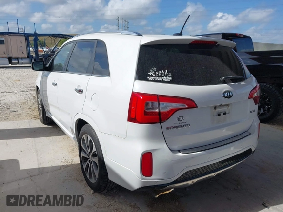 2015 Kia Sorento SX with VIN 5XYKWDA78FG615957, listed as a IAAI auction lot 41931368 with 116,662 mi miles. Bid and sale history available at carsss.com. Image 3.