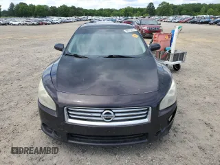 2014 Nissan Maxima S z VIN 1N4AA5AP7EC491530, wystawiony jako Copart lot #56513635 z przebiegiem 170 324 mil mil oraz Czysty tytuł • Clean title. Historia ofert i sprzedaży dostępna na DreamBid. Obrazek 5.