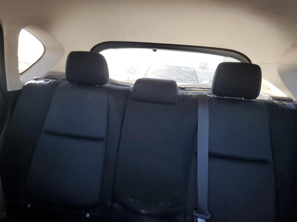 2015 Mazda CX-5 Sport with VIN JM3KE4BY4F0492326, listed as a Copart auction lot 44405875 with 207,031 mi miles and Clean Title. Bid and sale history available at carsss.com. Image 10.