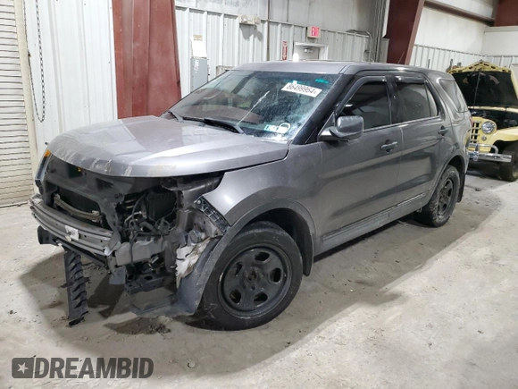 2015 Ford Utility Police Interceptor with VIN 1FM5K8ARXFGB75590, listed as a Copart auction lot 86499964 with 122,637 mi miles and Salvage Title. Bid and sale history available at carsss.com. Image 1.
