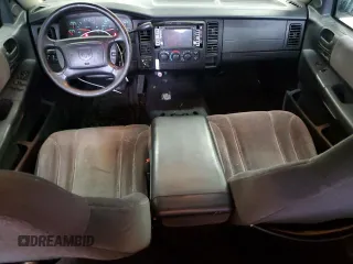 2002 Dodge Dakota SLT with VIN 1B7HG48N32S502224, listed as a Copart auction lot 44033265 with 261,381 mi miles and Salvage Title. Bid and sale history available at carsss.com. Image 8.