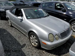 2000 Mercedes-Benz CLK 320/430 with VIN WDBLK65G0YT041396, listed as a Copart auction lot 73909004 with Not Provided miles and Salvage Title. Bid and sale history available at carsss.com. Image 4.