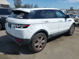 2013 Land Rover Range Rover Evoque Pure Plus with VIN SALVP2BG1DH723637, listed as a IAAI auction lot 42015248 with 93,104 mi miles. Bid and sale history available at carsss.com. Image 4.