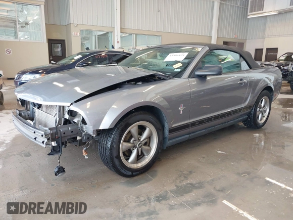 2006 Ford Mustang Standard with VIN 1ZVFT84N965229999, listed as a IAAI auction lot 41596134 with 60,473 mi miles and . Bid and sale history available at carsss.com. Image 18.