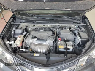 2015 Toyota RAV4 LE z VIN JTMBFREV2FD142982, wystawiony jako Copart lot #65502005 z przebiegiem 52 229 mil mil oraz Szkoda całkowita • Salvage title. Historia ofert i sprzedaży dostępna na DreamBid. Obrazek 12.