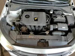 2019 Hyundai Elantra SEL с VIN 5NPD84LF1KH408899, выставлен на аукционе Copart как лот 83816395 с пробегом 102 563 миль миль и Списание • Salvage title. История ставок и продаж доступна на DreamBid. Изображение 13.