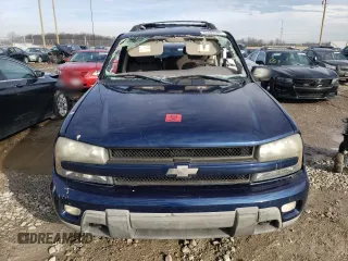 2004 Chevrolet TrailBlazer EXT LT with VIN 1GNET16S546218005, listed as a Copart auction lot 42201485 with 204,566 mi miles and Salvage Title. Bid and sale history available at carsss.com. Image 5.