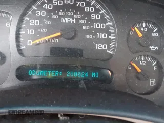 2005 Chevrolet Tahoe LT z VIN 1GNEC13T45R181817, wystawiony jako IAAI lot #41607441 z przebiegiem 280 024 mil mil oraz . Historia ofert i sprzedaży dostępna na DreamBid. Obrazek 7.