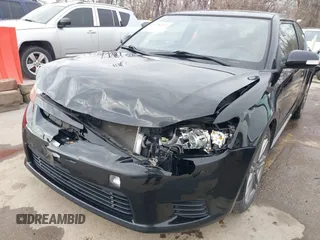 2012 Scion tC z VIN JTKJF5C72C3024241, wystawiony jako IAAI lot #41750123 z przebiegiem 136 695 mil mil oraz . Historia ofert i sprzedaży dostępna na DreamBid. Obrazek 6.