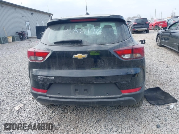 2021 Chevrolet TrailBlazer LS with VIN KL79MNSL4MB086176, listed as a IAAI auction lot 42056467 with 77,035 mi miles and . Bid and sale history available at DreamBid. Image 16.