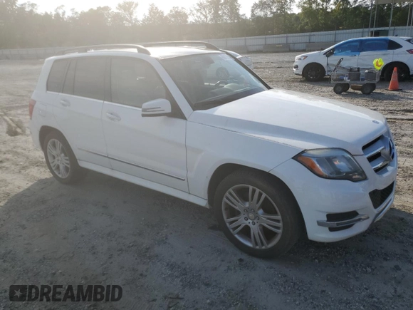 2015 Mercedes-Benz GLK 350 with VIN WDCGG5HB3FG419256, listed as a Copart auction lot 69973554 with 111,417 mi miles and Clean Title. Bid and sale history available at DreamBid. Image 4.