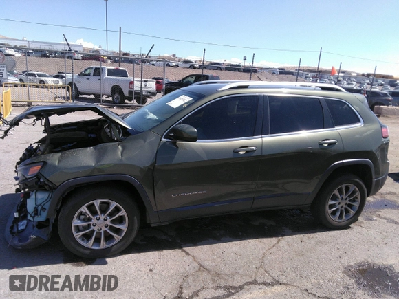 2019 Jeep Cherokee Latitude Plus with VIN 1C4PJLLX7KD129077, listed as a IAAI auction lot 39021322 with 69,503 mi miles. Bid and sale history available at carsss.com. Image 15.