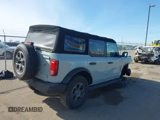 2021 Ford Bronco с VIN 1FMDE5BH9MLA61091, выставлен на аукционе IAAI как лот 42047298 с пробегом 31 479 миль миль и . История ставок и продаж доступна на DreamBid. Изображение 4.
