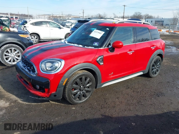 2019 MINI Countryman Cooper S with VIN WMZYT5C57K3E69637, listed as a IAAI auction lot 41379982 with 100,891 mi miles. Bid and sale history available at carsss.com. Image 17.