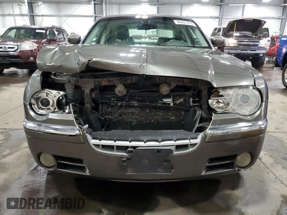 2008 Chrysler 300 with VIN 2C3LK33G98H128797, listed as a Copart auction lot 46421415 with 138,313 mi miles and Salvage title. Bid and sale history available at DreamBid. Image 5.