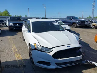 2015 Ford Fusion SE with VIN 3FA6P0H77FR231080, listed as a IAAI auction lot 42009640 with 130,000 mi miles and . Bid and sale history available at DreamBid. Image 1.