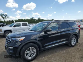 2021 Ford Explorer XLT z VIN 1FMSK8DH3MGB56656, wystawiony jako Copart lot #56699525 z przebiegiem 45 462 mil mil oraz Szkoda całkowita • Salvage title. Historia ofert i sprzedaży dostępna na DreamBid. Obrazek 1.