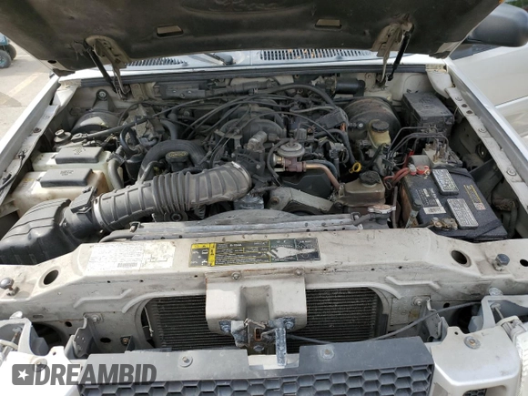 2003 Ford Explorer Sport Trac XLS с VIN 1FMZU67EX3UA71893, выставлен на аукционе Copart как лот 56123615 с пробегом 226 136 миль миль и Списание • Salvage title. История ставок и продаж доступна на DreamBid. Изображение 12.