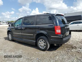 2010 Chrysler Town & Country Limited z VIN 2A4RR7DX0AR387518, wystawiony jako Copart lot #55501025 z przebiegiem 87 823 mil mil oraz Szkoda całkowita • Salvage title. Historia ofert i sprzedaży dostępna na DreamBid. Obrazek 2.