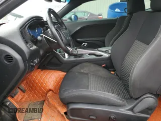 2019 Dodge Challenger R/T z VIN 2C3CDZBT2KH550896, wystawiony jako Copart lot #52299865 z przebiegiem 113 772 mil mil oraz Szkoda całkowita • Salvage title. Historia ofert i sprzedaży dostępna na DreamBid. Obrazek 7.