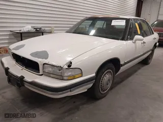 1992 Buick LeSabre Custom with VIN 1G4HP53LXNH549226, listed as a IAAI auction lot 42068161 with 233,126 mi miles. Bid and sale history available at carsss.com. Image 2.