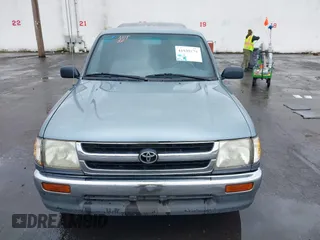 1997 Toyota Tacoma with VIN 4TAVL52N9VZ311363, listed as a IAAI auction lot 41939174 with 129,116 mi miles. Bid and sale history available at carsss.com. Image 11.
