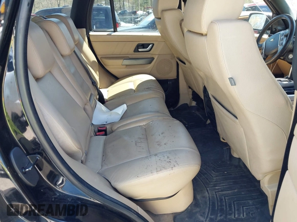 2008 Land Rover Range Rover Sport HSE with VIN SALSF25488A131688, listed as a IAAI auction lot 42118477 with 163,049 mi miles and . Bid and sale history available at DreamBid. Image 8.