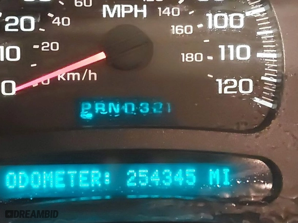 2004 GMC Sierra 2500HD SLT with VIN 1GTHK29U74E317331, listed as a IAAI auction lot 41440880 with 254,345 mi miles. Bid and sale history available at carsss.com. Image 15.