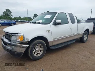 1998 Ford F-150 z VIN 1FTZX176XWNA40696, wystawiony jako IAAI lot #42064621 z przebiegiem 93 452 mil mil oraz . Historia ofert i sprzedaży dostępna na DreamBid. Obrazek 2.