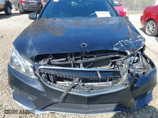 2015 Mercedes-Benz E-Class E 350 Luxury with VIN WDDHF8JB9FB111441, listed as a IAAI auction lot 41978693 with 167,079 mi miles. Bid and sale history available at carsss.com. Image 17.